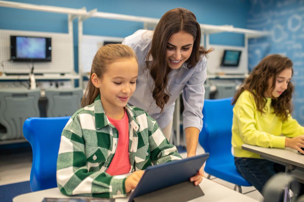 Como a pós-graduação responde aos desafios da IA na educação